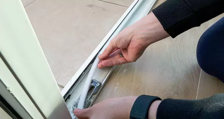 Garage Door Off Track Repair in New Port Richey, FL