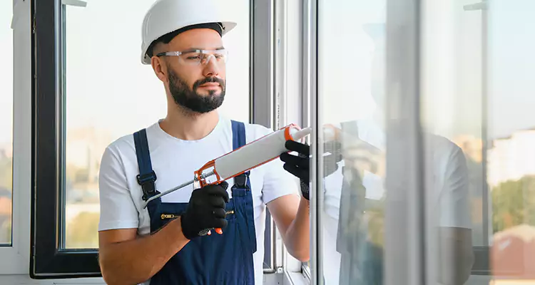 Retractable Screens Repair for Patio in New Port Richey, FL