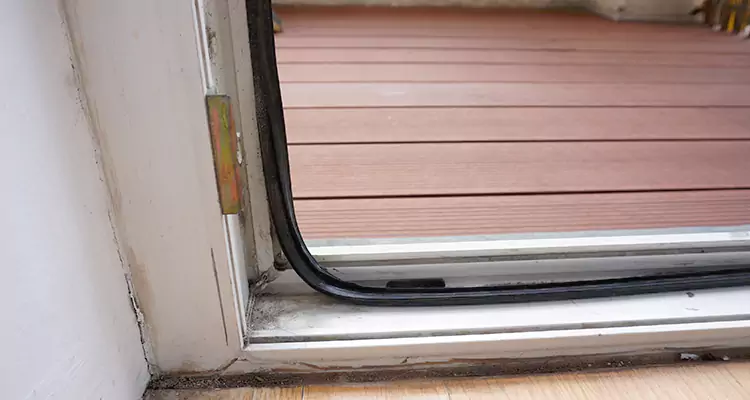 Why Choose Us for Leaking Sliding Glass Door Repair in New Port Richey, FL?