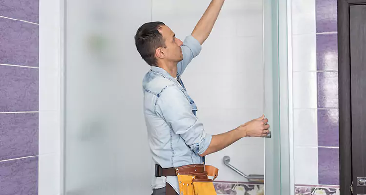Glass Sliding Door Repair Near You in ⁣ New Port Richey, FL